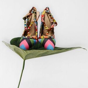Colorful Vibrant Vintage Women's Heels With Gold Studs On Straps (Size 7)